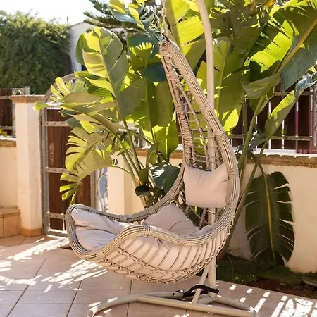 Villa Geraldina Apartment Torre Suda